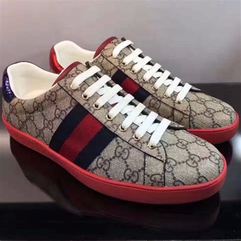 gucci men shies